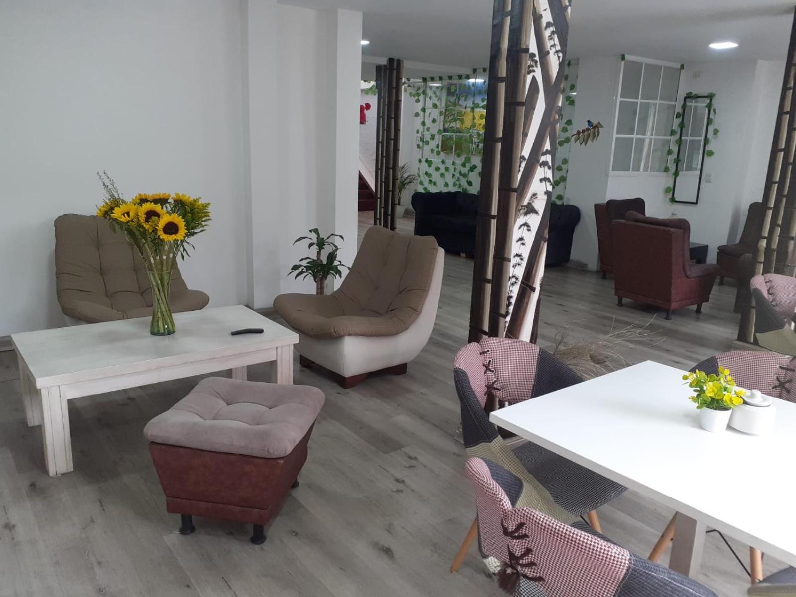 Hotel Las Flores سانتا روزا دي كابال المظهر الخارجي الصورة